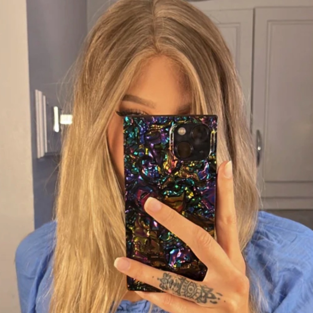 FLAUNT Square Phone Case iPhone 13 in Abalone